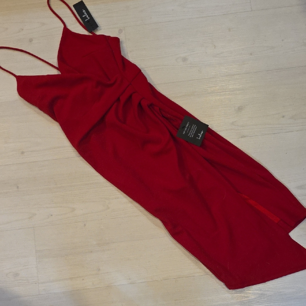 Lulus Elegant Red Dress XS NWT